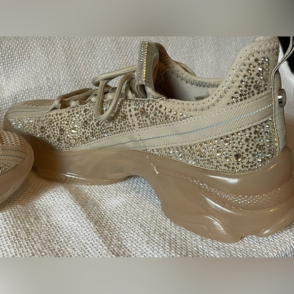 NWOT Steve Madden Maxima sneakers - Picture 4 of 13